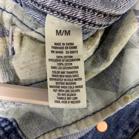 American Eagle Denim Jean Jacket Sz M EUC - Picture 6 of 6